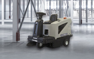 AUFSITZ-KEHRMASCHINE SWEEPERLINE 1330 AUFSITZ-KEHRMASCHINE SWEEPERLINE 1330