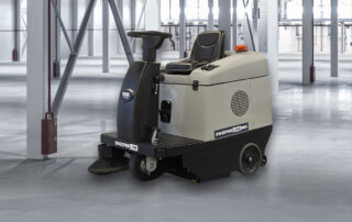 Scheuersaugmaschine SL 860 für Industrie und Logistik Aufsitz-Scheuersaugmaschine SL 860 für Industrie und Logistik